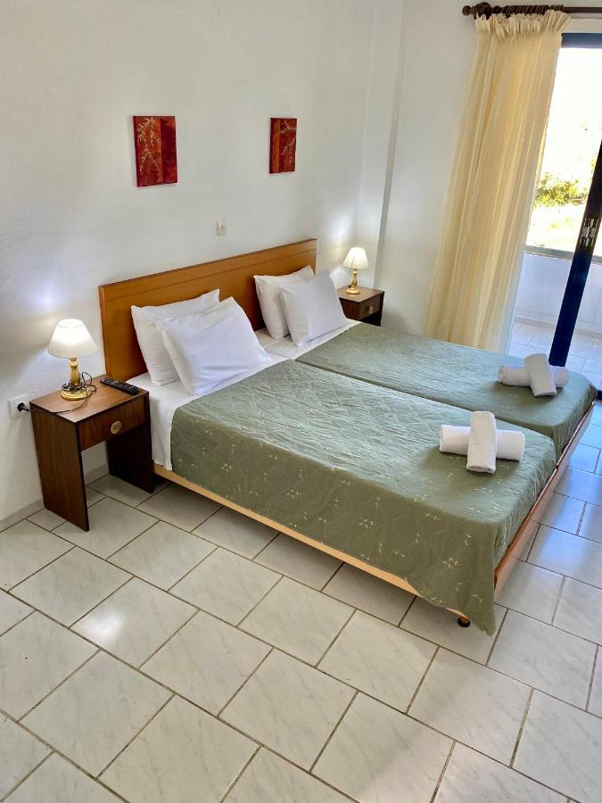 Aparthotel Cretan Sun Adelianos Kampos Exterior foto