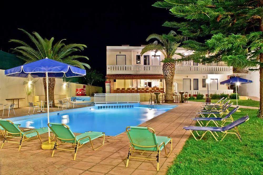 Aparthotel Cretan Sun Adelianos Kampos Exterior foto